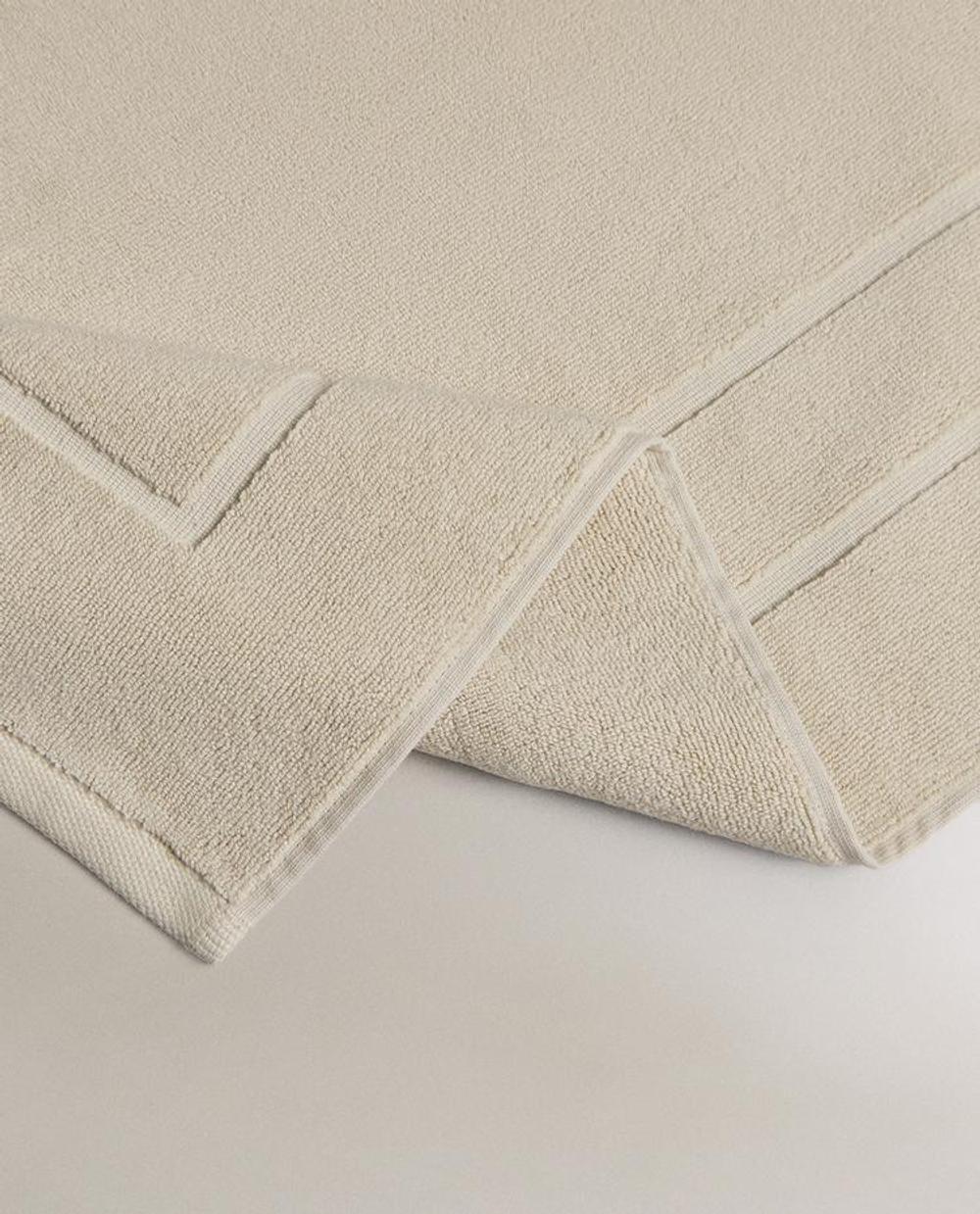 ZARA HOME ХЛОПКОВЫЙ НЕСКОЛЬЗЯЩИЙ КОВРИК ДЛЯ ВАННОЙ, СВЕТЛО-ЗЕЛЕНЫЙ