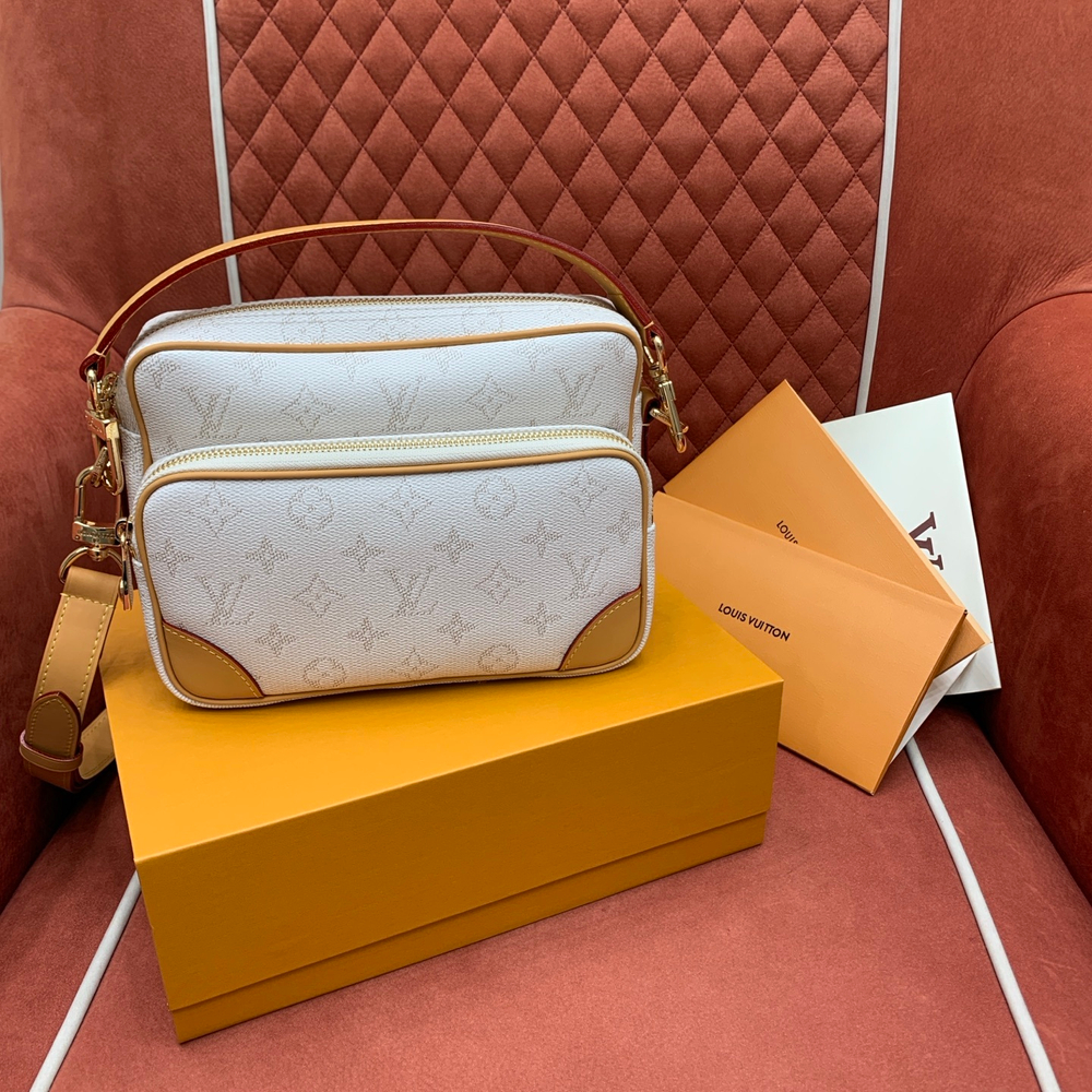 Louis Vuitton Nil