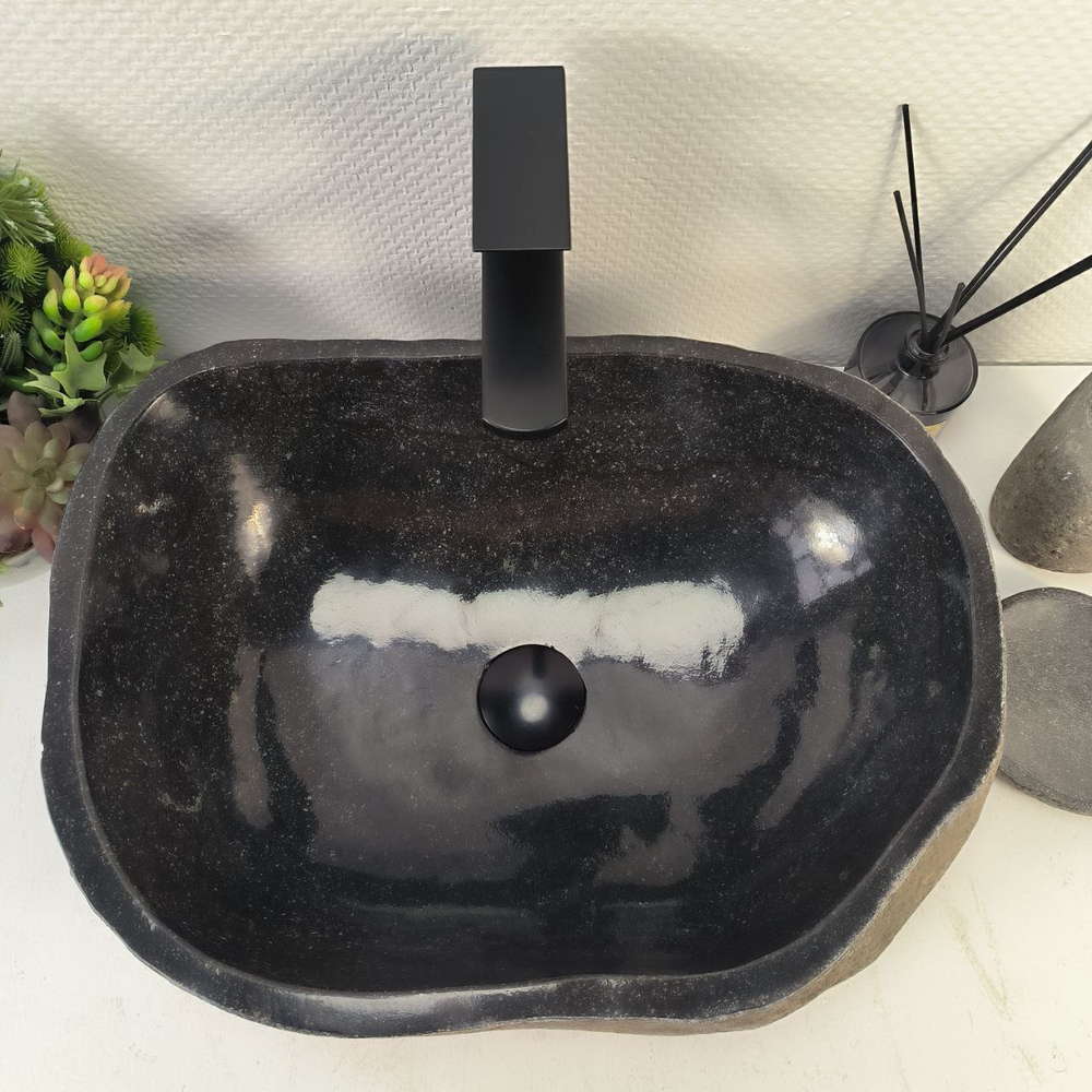 Раковина из речного камня RS-65250 50*37*15 0856