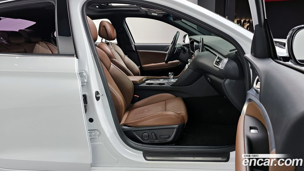 Genesis G70 2.2D (11.2019)