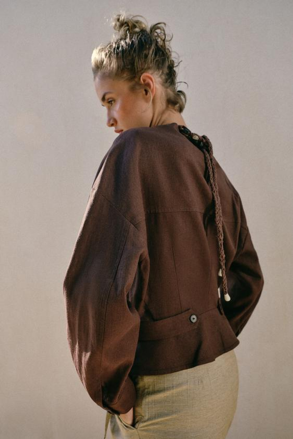 ZARA ДВУБОРТНАЯ КУРТКА ИЗ ЛЬНА, ШОКОЛАДНО-КОРИЧНЕВЫЙ