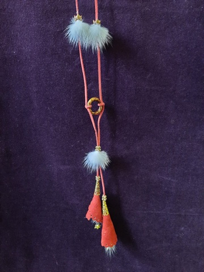 Подвеска в ассортименте, кожа,  бисер, мех