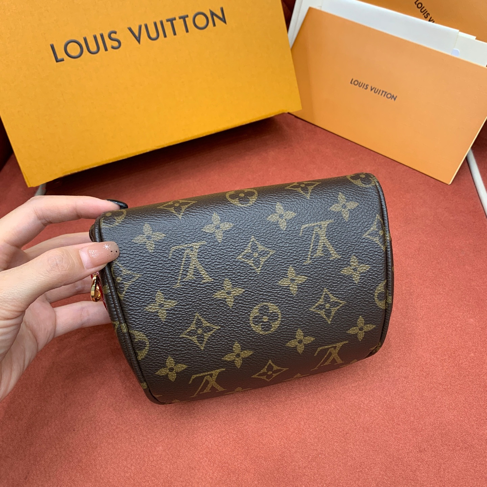 Louis Vuitton Mini Bumbag