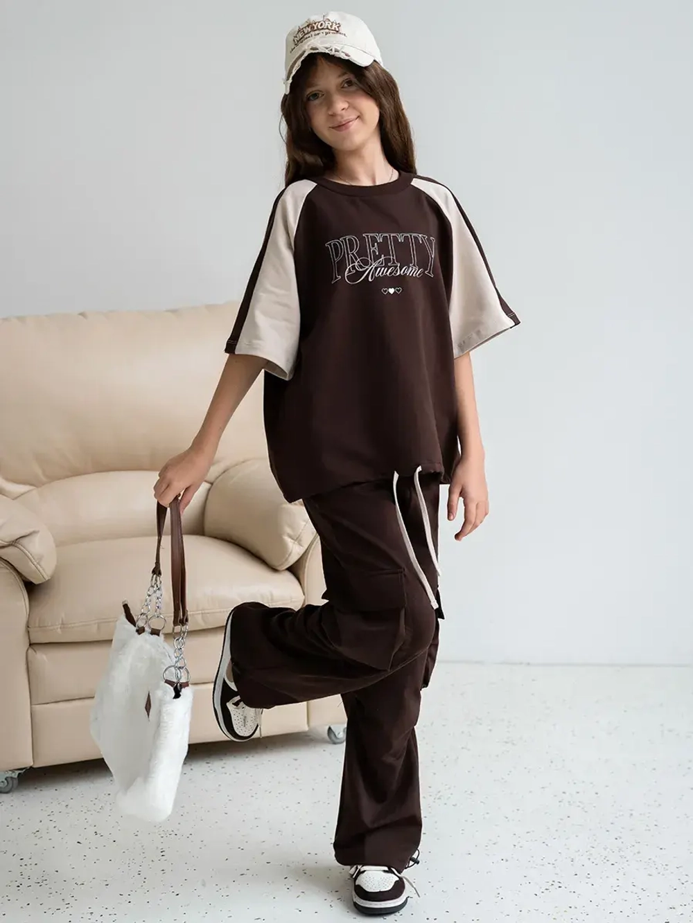 Костюм для девочки, футболка и штаны