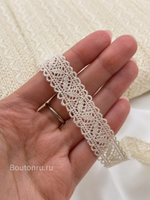 Кружево плетеное