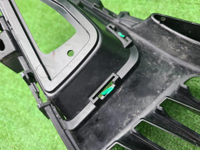 Решетка переднего бампера Geely Coolray (19-24)