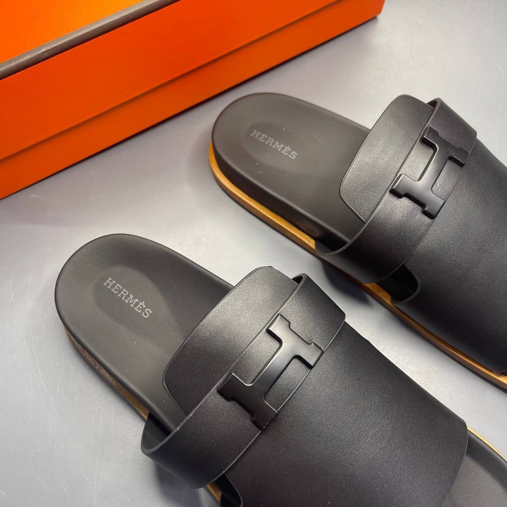 Шлёпанцы Hermes