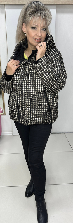 Теплая куртка с принтом "гусиная лапка"