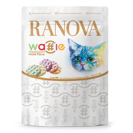 Лакомство Ranova для кошек сублимированное Вафли микс вкусов: козье молоко, клюква, тыква, черника, ячмень, 60 г