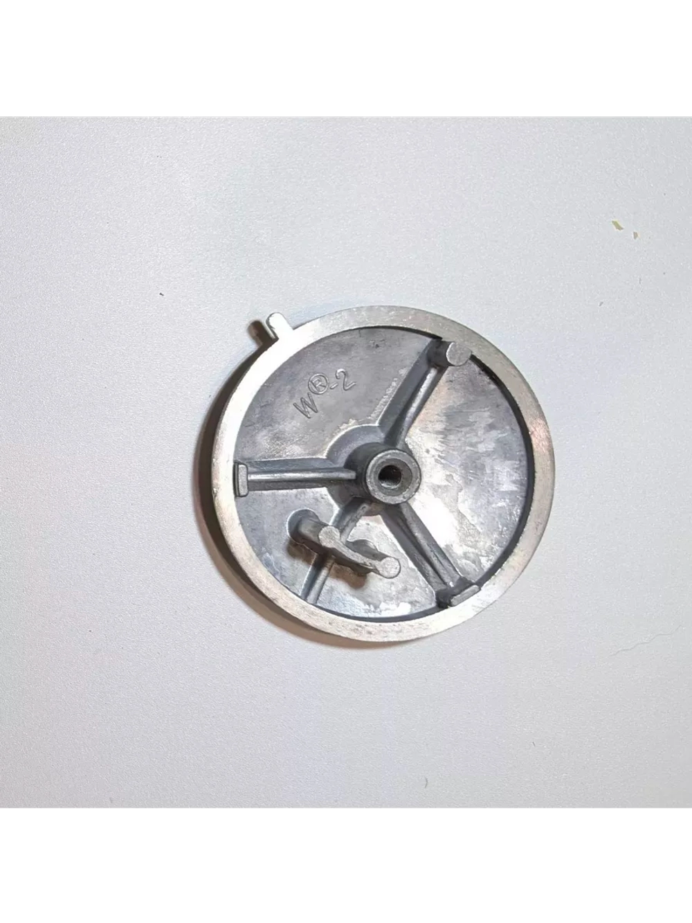 Крышка головки цилиндра левая круглая 153/154 FMI ГБЦ