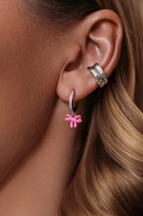 Серьги с подвесными бантами в розовой эмали