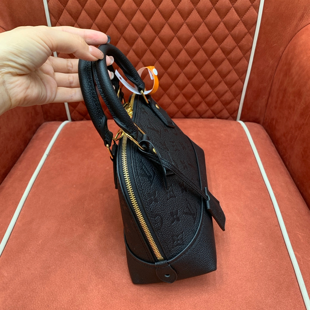 Louis Vuitton Alma BB
