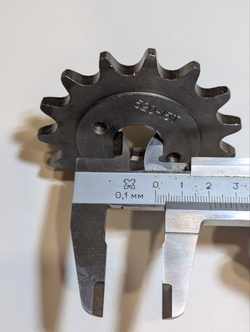 Звезда ведущая передняя для мотоцикла, эндуро, квадроцикла (520-15Т) 20мм сталь