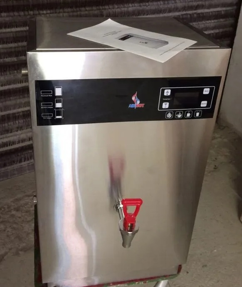 Кипятильник проточный Airhot CWB-30