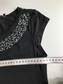 Футболка OSTIN с женственной отделкой 44 размер