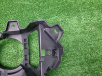 Кронштейн ПТФ правый Lexus RX 4 (2015-2019)