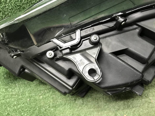 Фара правая Lexus RX 4 (2019-2022) LED