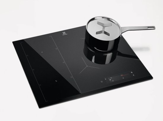 Индукционная варочная панель Electrolux EIS 7548
