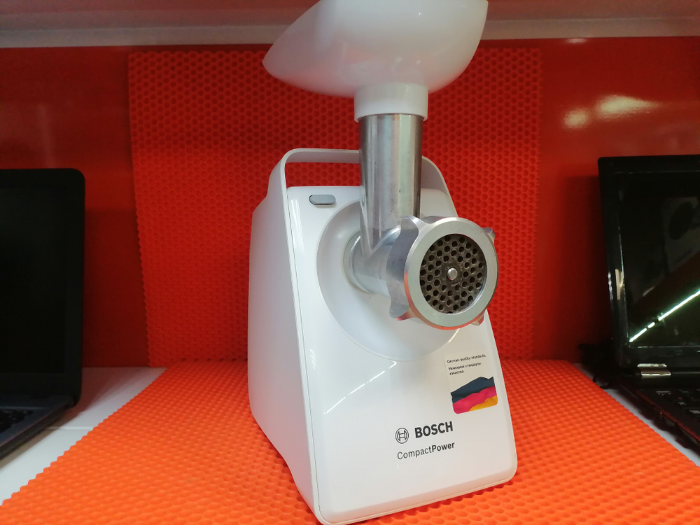 Мясорубка электрическая Bosch MFW3520W