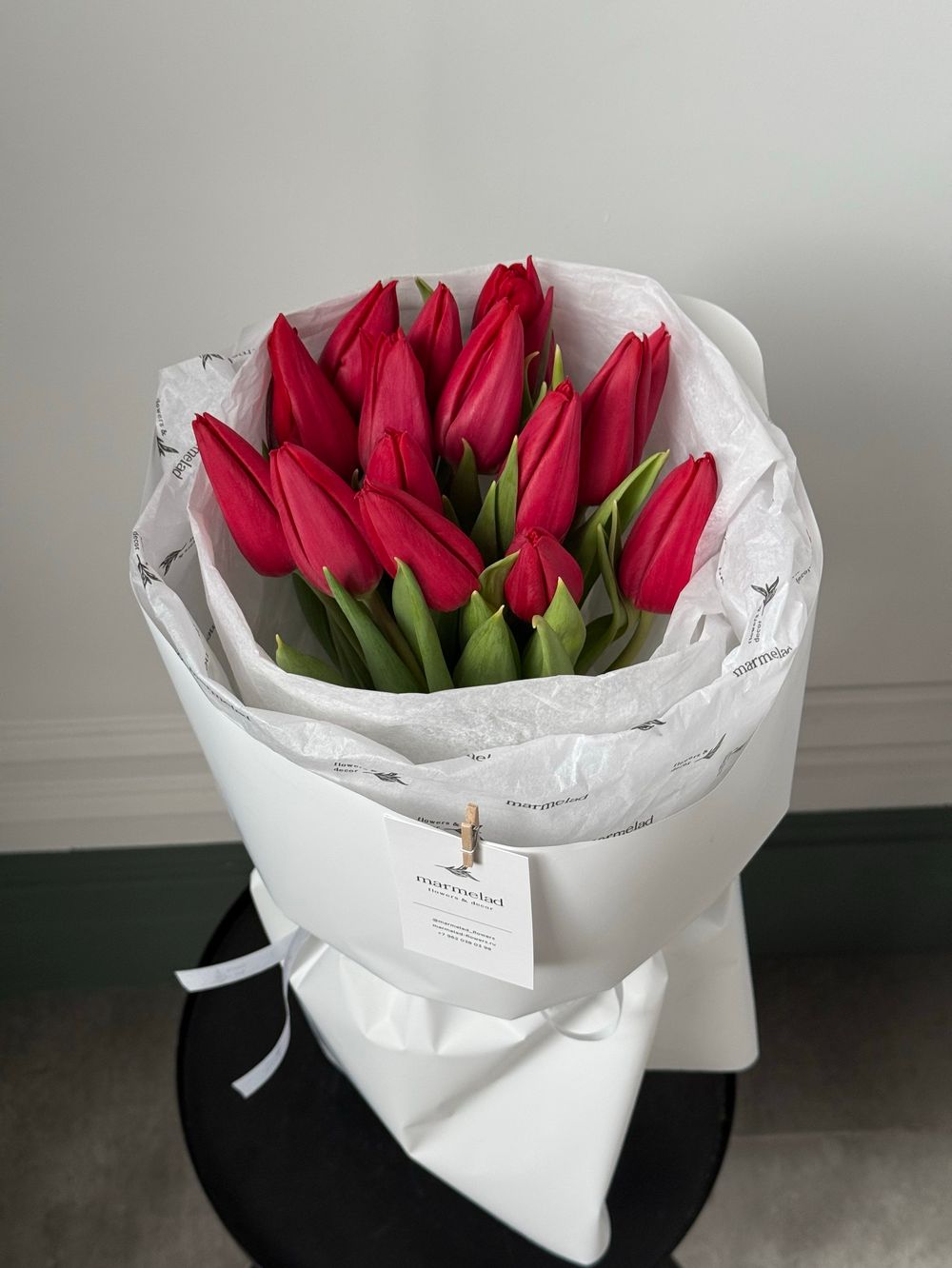 Букет из 15 красных тюльпанов