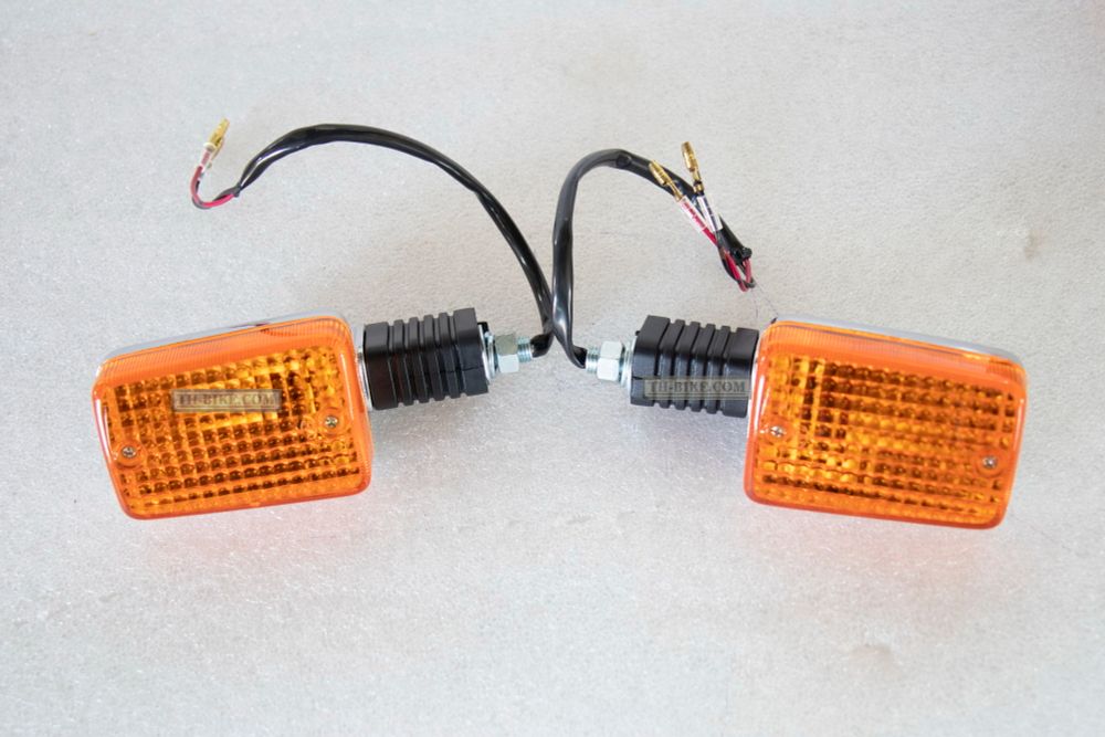 Turn light C50-70-90, Rear (L + R) one pair set. Copy. Made in Thailand