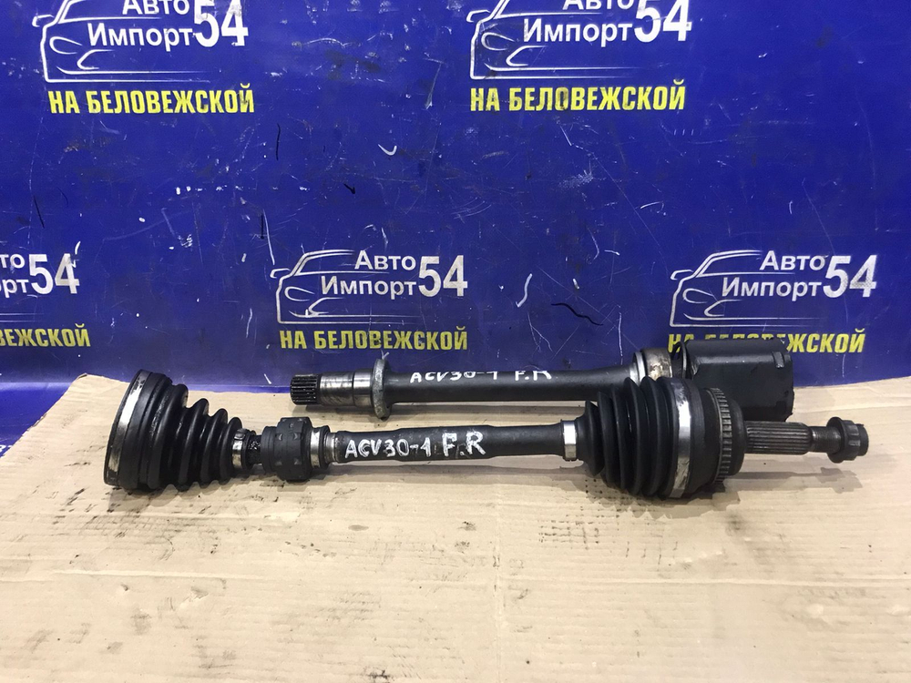 Привод передний правый TOYOTA CAMRY 2002