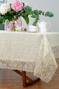 Скатерть 220 Domus 3548 Ivory кружевная