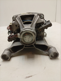 WMSD7105B кт17 Двигатель для стиральной машины Ariston Indesit (6 контактов) 160027797 б/у