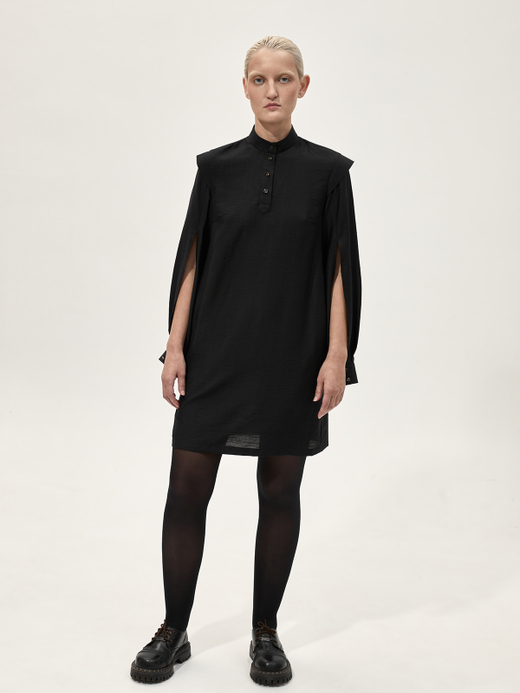 Платье-рубашка с разрезами на рукавах "Девичье". Черное