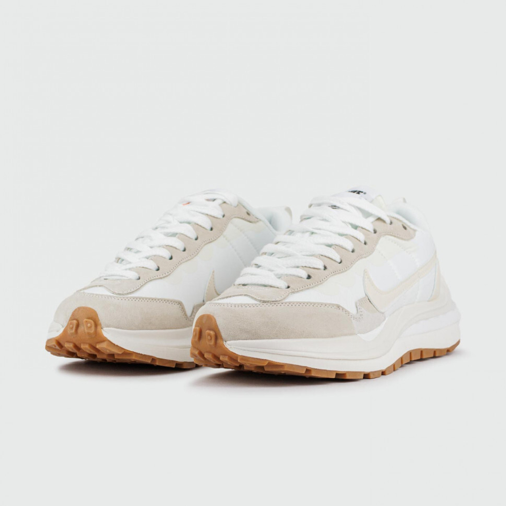 кроссовки Nike Vapor Waffle x Sacai White / Gum Wmns DD1875-100