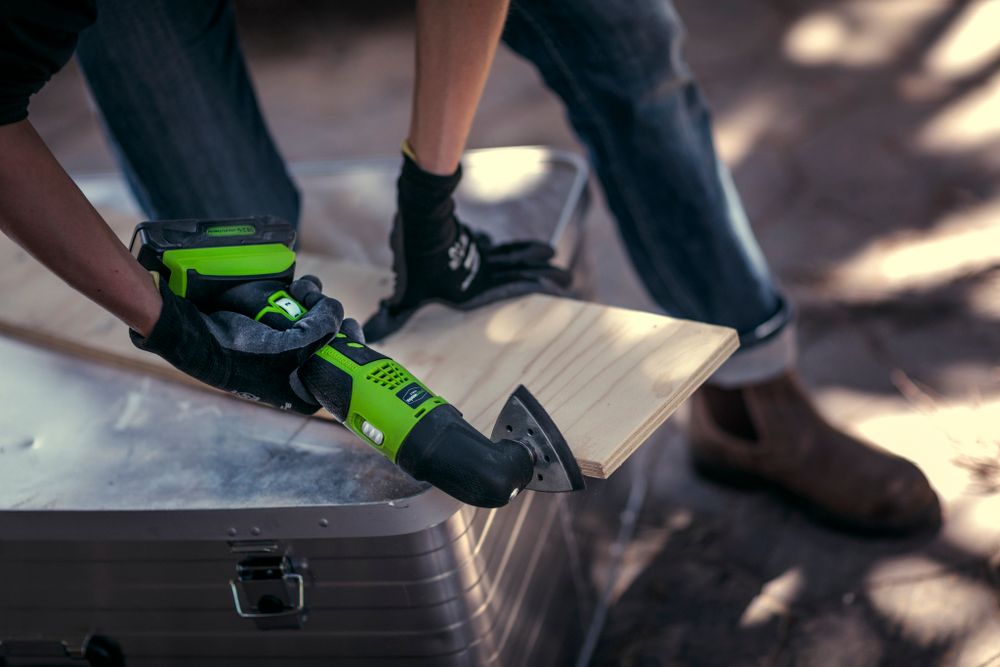 Аккумуляторный реноватор Greenworks G24MT, 3400307,24v, без АКБ и ЗУ