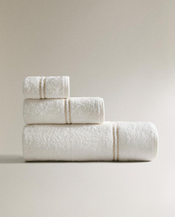 ZARA HOME БАННОЕ ПОЛОТЕНЦЕ С ЗОЛОТОЙ КАЙМОЙ, ЗОЛОТОЙ