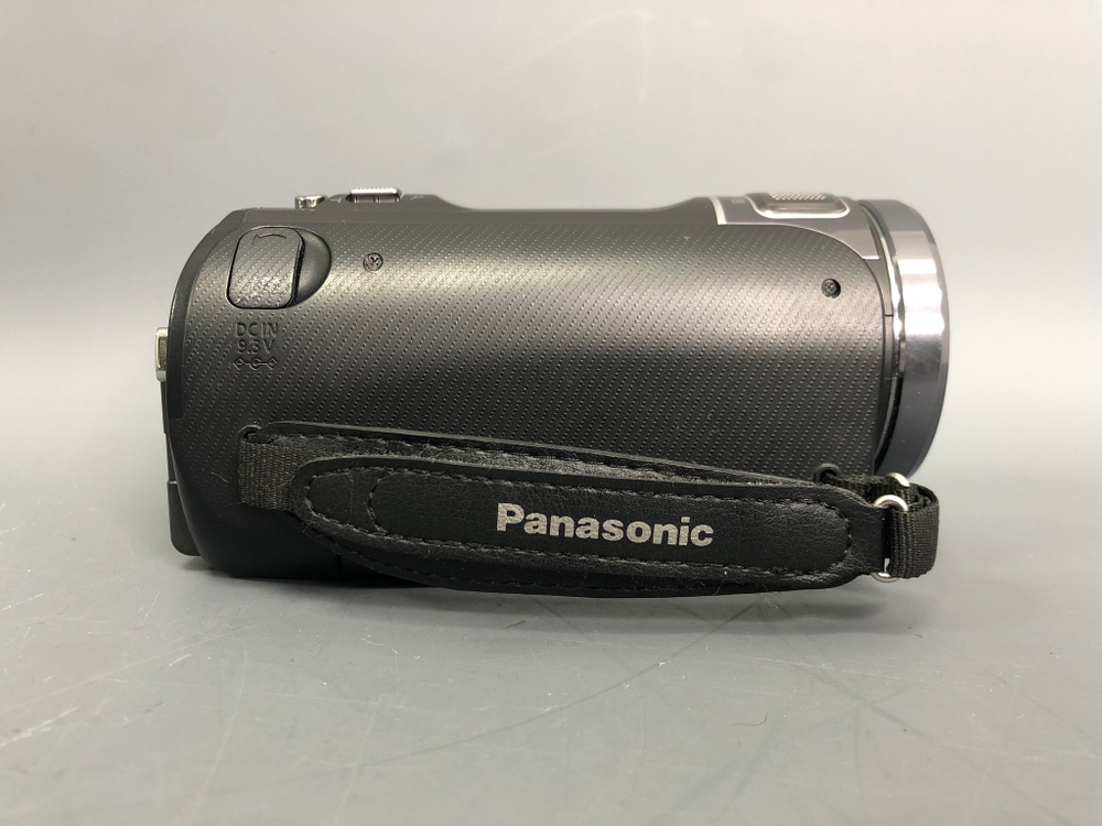 Panasonic HC-X800