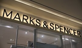 Marks & Spencer возобновляет онлайн-продажи после мощной атаки