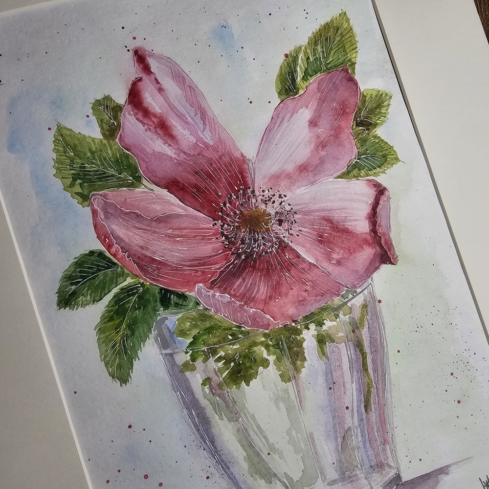 Картина авторская акварельная в раме 30х40 см на стену для интерьера "Шиповник"