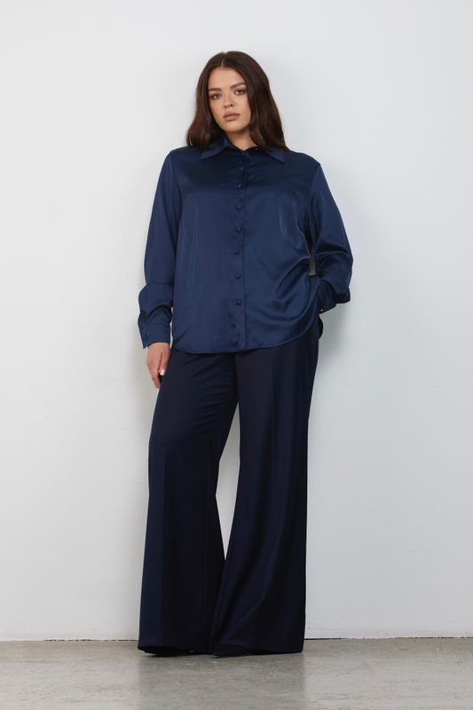 Блузка с заостренным воротником, темно-синий