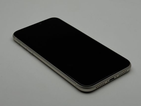 iPhone 11 64gb White