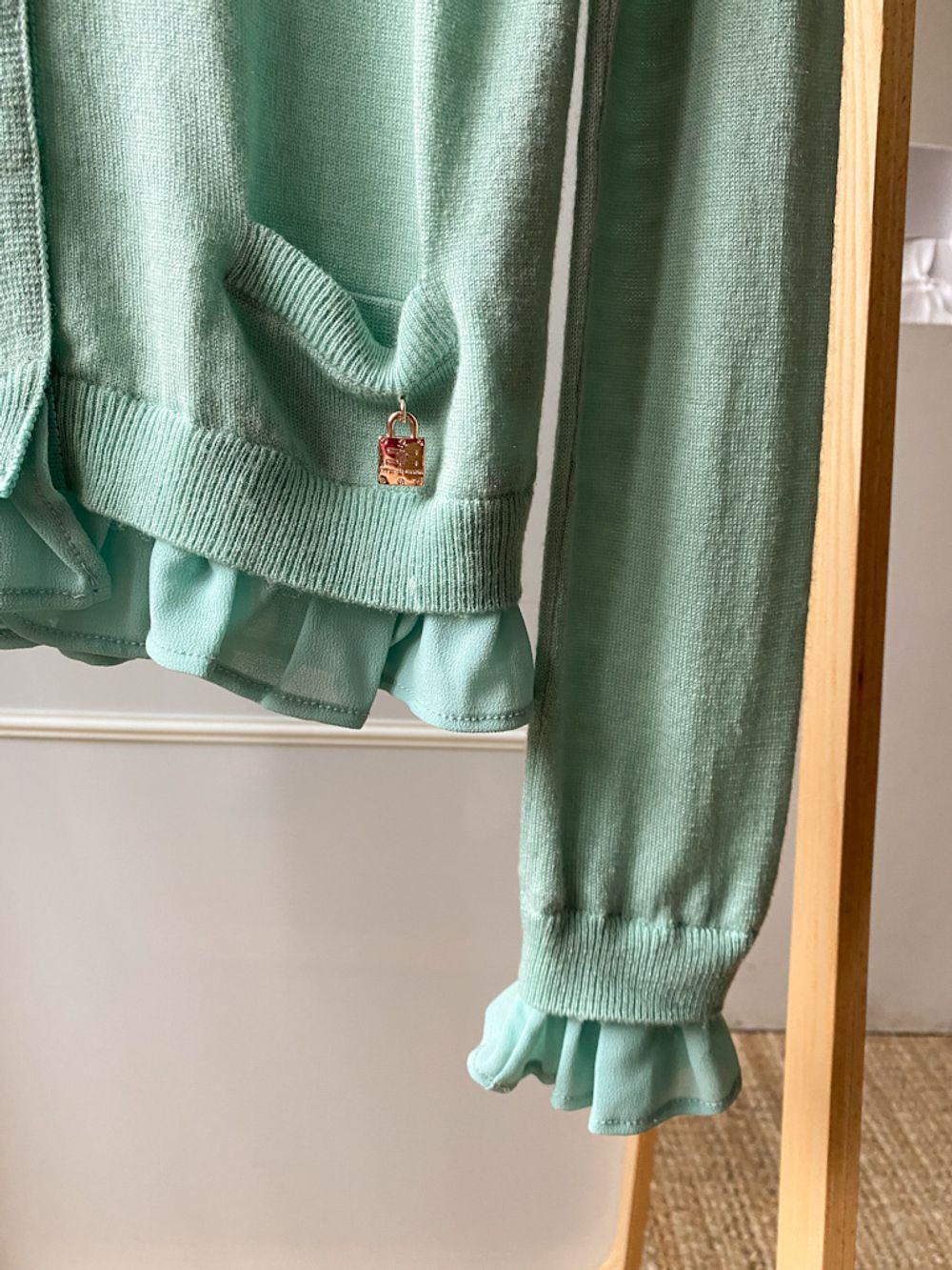 Новый шерстяной кардиган Elisabetta Franchi, 128