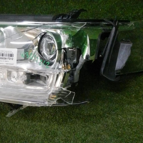 Битая Фара левая Toyota Land Cruiser 200 (2015-2021) LED