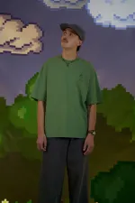 Купить Футболка Called a Garment Letters Hooks Grass зеленая Футболка Called a Garment Letters Hooks Grass зеленая