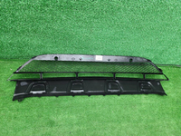 Решетка перед. бампера Mercedes GLC X253 15-19 AMG