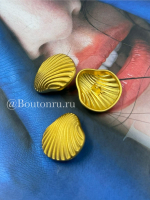 Пуговицы матовое золото Скиапар. в форме рельефной ракушки