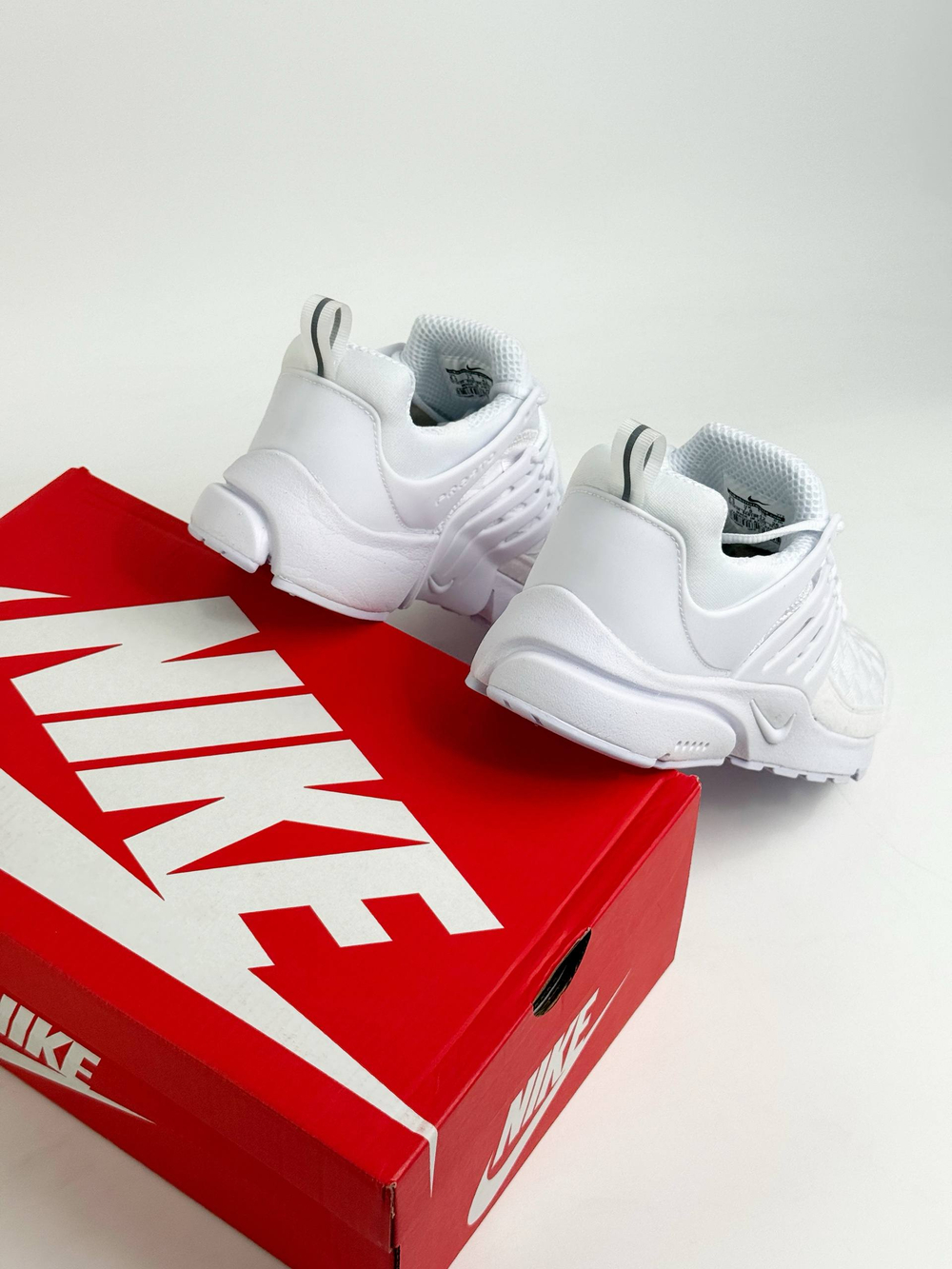 Кроссовки Nike Air Presto #B304 (бел.)