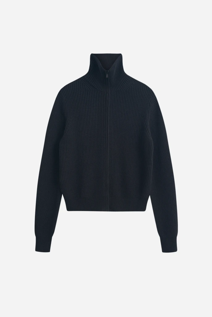 Джемпер поло молочный