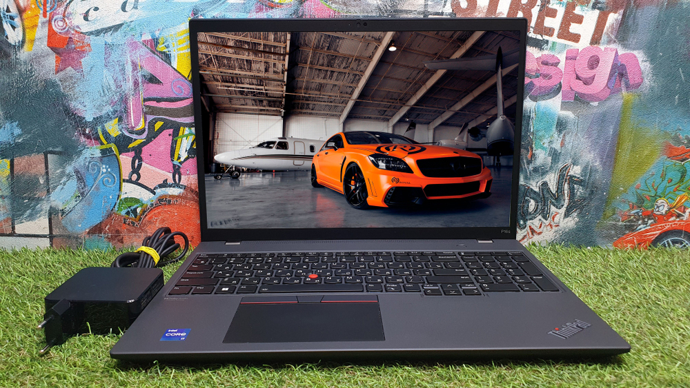 Ноутбук Lenovo i7-12/32Gb/T550 4Gb/FHD/Thinkpad P16s Gen 1 (21BUS23H00)/Windows 11