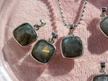 Подвеска Квадратная "Лабрадорит", 13,5мм (уценка)
