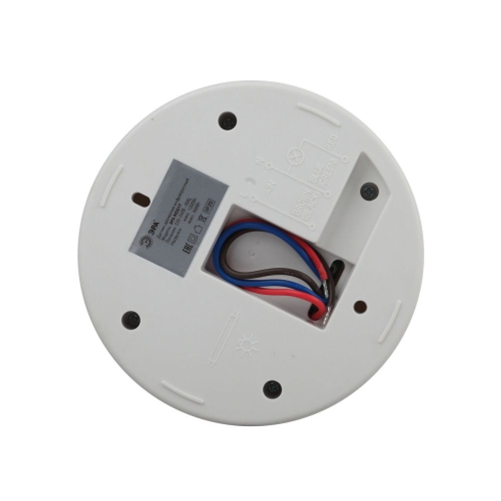 Датчик движения ЭРА MD 017 белый, макс. нагрузка 1200Вт, угол обзора 180-360гр, дальность 12м