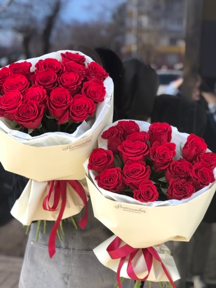 Букет из роз "15 красных роз"
