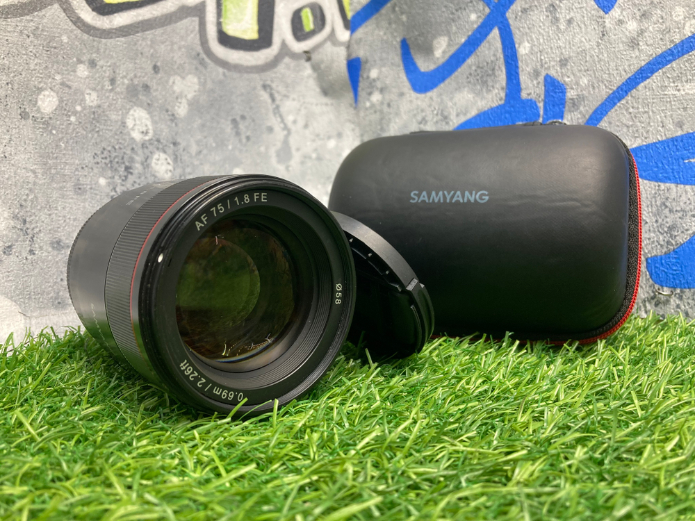 Samyang AF 75mm 1.8 Sony E