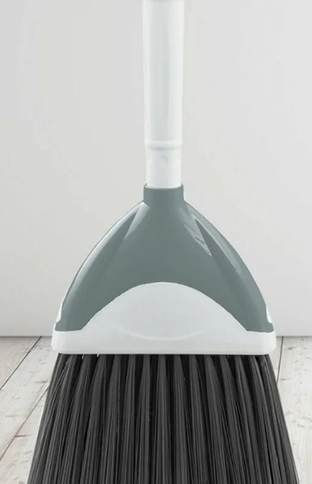 Веник Sweep 240*40*535мм темно-серый